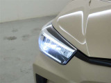 消費電力が少なく長寿命のLEDヘッドランプを装備しております。