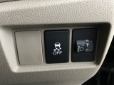 横滑り抑制機能を搭載し、滑りやすい路面での車両安定性を高めます。