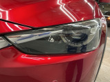 【オートライト(AUTO)】外の明るさをシステムが感知して、自動でヘッドライトが点灯します!ヘッドライトをつけ忘れを防ぐ便利機能です