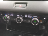 オートエアコン装着車で車内はいつも快適です!