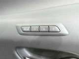 運転席のシートポジションを記憶・再現できるメモリー機能を搭載しています。