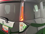 視認性の高いカスタム専用デザインのLEDリヤランプ(テールランプ/ストップランプ)で省電力・長寿命化を実現