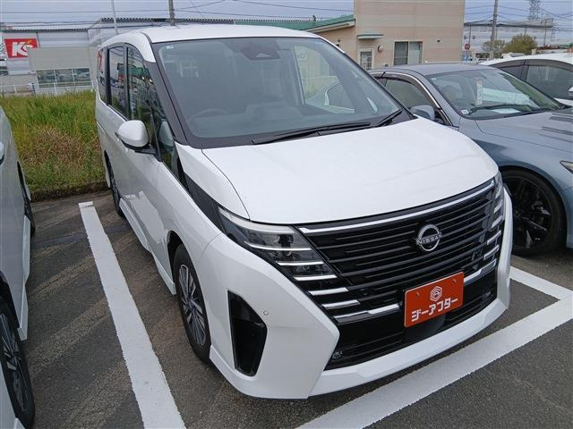 セレナ 2.0 ハイウェイスターV レンタカーアップ 禁煙車 カロッツェリアナ