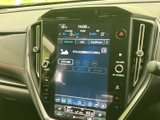 BluetoothやUSBなどの接続項目が画面に表示され、音楽再生に関する操作をまとめて確認できます。選択肢が見やすく、日常の移動中も好みに合わせた音楽を楽しめます。
