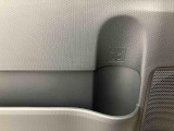 入口には除菌スプレーを設置しておりますので、ご自由にご利用ください。