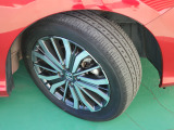 185/55R16タイヤの残り溝は約6分山です。