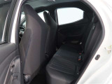 ゆとりある広々とした車内空間は、ドライブを始め買い物やレジャーなど、幅広く活躍します。一人でもみんなとでもお出かけを楽しみましょう!