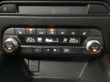 エアコンはオートエアコンです☆快適な空間で運転していただけます☆