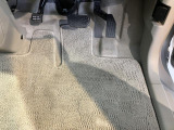 ご納車前に納車点検(法定12ヶ月点検相当)を実施し、基本性能に関わる機能や状態を徹底的に点検します。