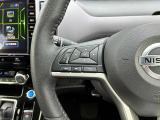 ハンドルには各種スイッチがありますが、運転中でも操作がしやすくなっております。