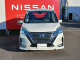 セレナ 2.0 ハイウェイスターV 4WD 