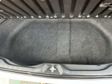 荷物を積むのに便利なスペースもございます♪