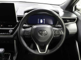 各操作スイッチなどもハンドルから手を放すことなく操作可能で安全運転に支援いたします!