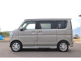 車の性能、装備品の品質、走行テストなどお客様に「徹底した安心」を届ける為、仕入から納車まで最大9回の品質検査を行い、当社独自の基準にクリアした車両のみ販売。第三者品質評価書全車両取得しています。
