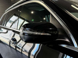 メルセデスの認定中古車「サーティファイドカー」には、最大100項目にも及ぶ点検・整備項目が設定されています>