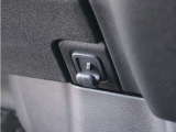 【フック】買い物袋やゴミ袋をひっかけるのに便利です。U-Select交野までお越しください。までお越しください。