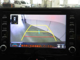 他拠点に展示中のお車も、専用端末でご覧いただけます!お客様のご要望等、何なりと申し付けください!