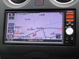 【ナビ】メモリーナビ(MM115D-W)付きです。目的地を設定すれば初めての場所でも簡単に行くことができます。もちろん音楽だって聴けちゃいます♪