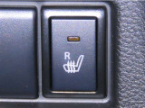 運転席にシートヒーターを装備しております。