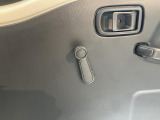 ダイハツディーラーでは「ダイハツ認定U-CAR」という基準を設け、車選びに詳しくないお客様でも「安心して選べる」をご提供しています。