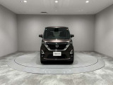 明るいLEDヘッドライトで夜間も安心