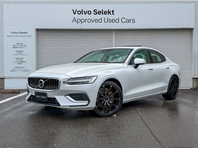S60 リチャージ PHEV T6 AWD インスクリプション 4WD