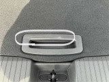 トランクルーム一部薄い線傷がございます。