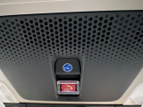 ホンダコネクトも装備しております。いざという時にスイッチ一つで助けに駆けつけてくれるんです。詳しくはスタッフまで
