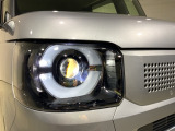 LEDヘッドライトで夜道も安心!