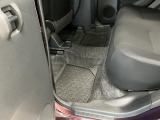 足元は広々♪しっかり内装ルームクリーニングを実施しています。車に自信があるからこそ、是非一度ご来店頂き見てもらえると幸いです。