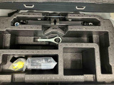 入口には除菌スプレーを設置しておりますので、ご自由にご利用ください。