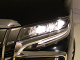 フロントビュー(LED・フォグHID・グリル変更・ヘッドライトの加工などなど)の社外品取り付け、カスタムもお任せください。