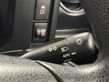 明るいライトが夜道を明るく照らしてくれます。運転する上で、道路状況をいかに早く認識できるか重要なポイントです。