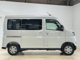 軽自動車の契約・登録には、お認印と住民票(登録名義人のみでOK)が必要です。お急ぎの方は、事前にご用意いただけましたら、納車までの流れがスムーズになります。