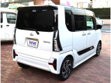気軽に実車を見たい・見に行きたいけど足が無い・見に行く時間がない・家族も一緒に見たい・そんなお客様にカンタン4ステップでお車をお近くまでお持ちします!お気軽にお申し込みください。(地域条件有り)