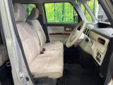 運転席シート廻りは使用感も少なく、良好な状態となっています。丁寧に使われていたことがよくわかりますね。
