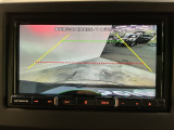 バックモニター付きで、車庫入れやバック時の後方確認をサポート。