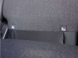 【ISOFIX/i-Sizeチャイルドシート対応】チャイルドシートを固定する専用金具が装備。i-Sizeチャイルドシートにも対応です。