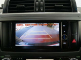 バックカメラが付いているので後方確認が非常にしやすいです。今や運転初心者も熟練者も必須装備!ついていて損はないですね♪