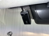 ドライブレコーダー装着車両です