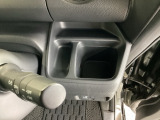 運転席側 カップホルダー