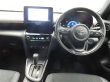 ぜひ展示車の運転席に座ってみてください。