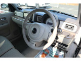 『修復歴なし』のお車のみ取り扱っております。  目利き専任バイヤーにより、状態の良いお車を厳選して仕入れ。入庫時には車両チェックを行い、高品質な中古車をご用意しております。