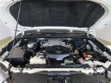 2400ccディーゼルエンジンです。