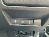 各種、多機能なスイッチが、運転席右側に配置されております。