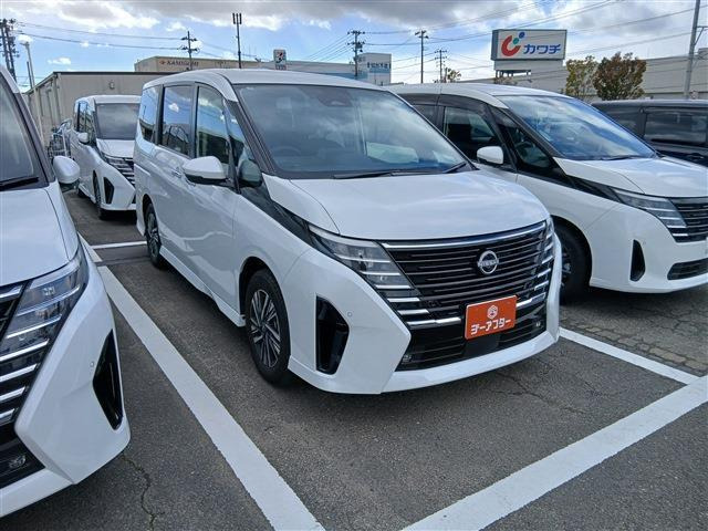 セレナ 2.0 ハイウェイスターV 禁煙車 カロッツェリアナビ バックカメラ