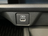 急速充電用USBジャック付で充電器要らず!ケーブルだけで充電できます★