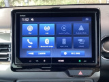 スマートフォンを接続するといつもの機能が見やすく、操作しやすく表示されます。