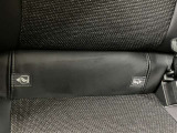 ISOFIXはシートベルトを使わずにカンタンにチャイルドシートとクルマの固定金具を連結する取付方法です