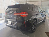 BMWプレミアムセレクション前橋では、高年式低走行モデルからMモデル、年式が経ちなかなかディーラーでは見かけないモデルまで幅広いラインナップで認定中古車を取り扱っております。品質に自信があります。